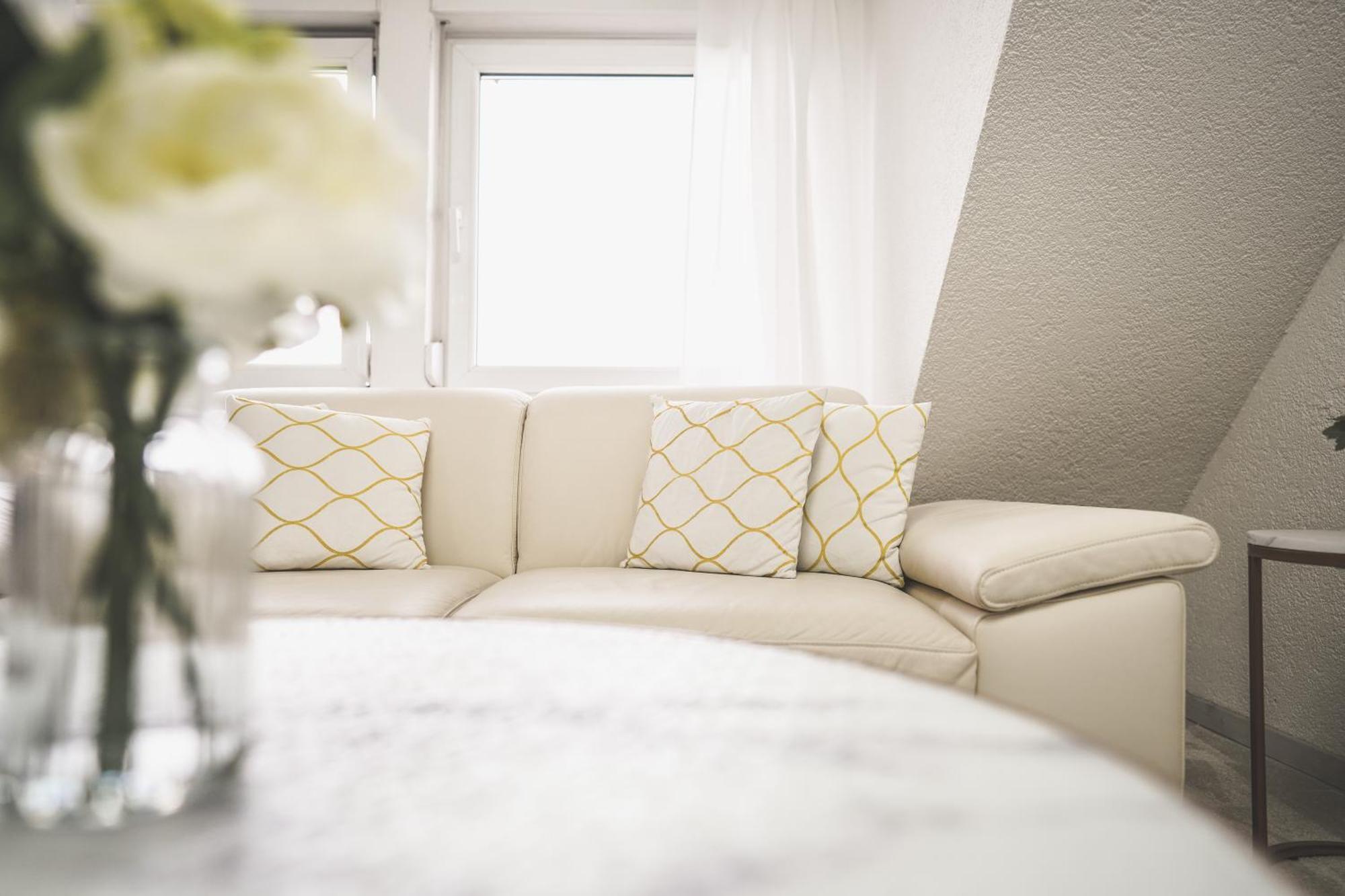 Luxus Maisonette Wohnung Am See, Wehome Premium Sankt Leon-Rot Esterno foto