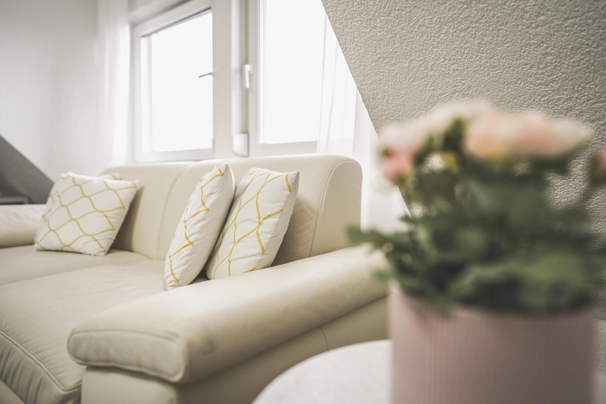 Luxus Maisonette Wohnung Am See, Wehome Premium Sankt Leon-Rot Esterno foto