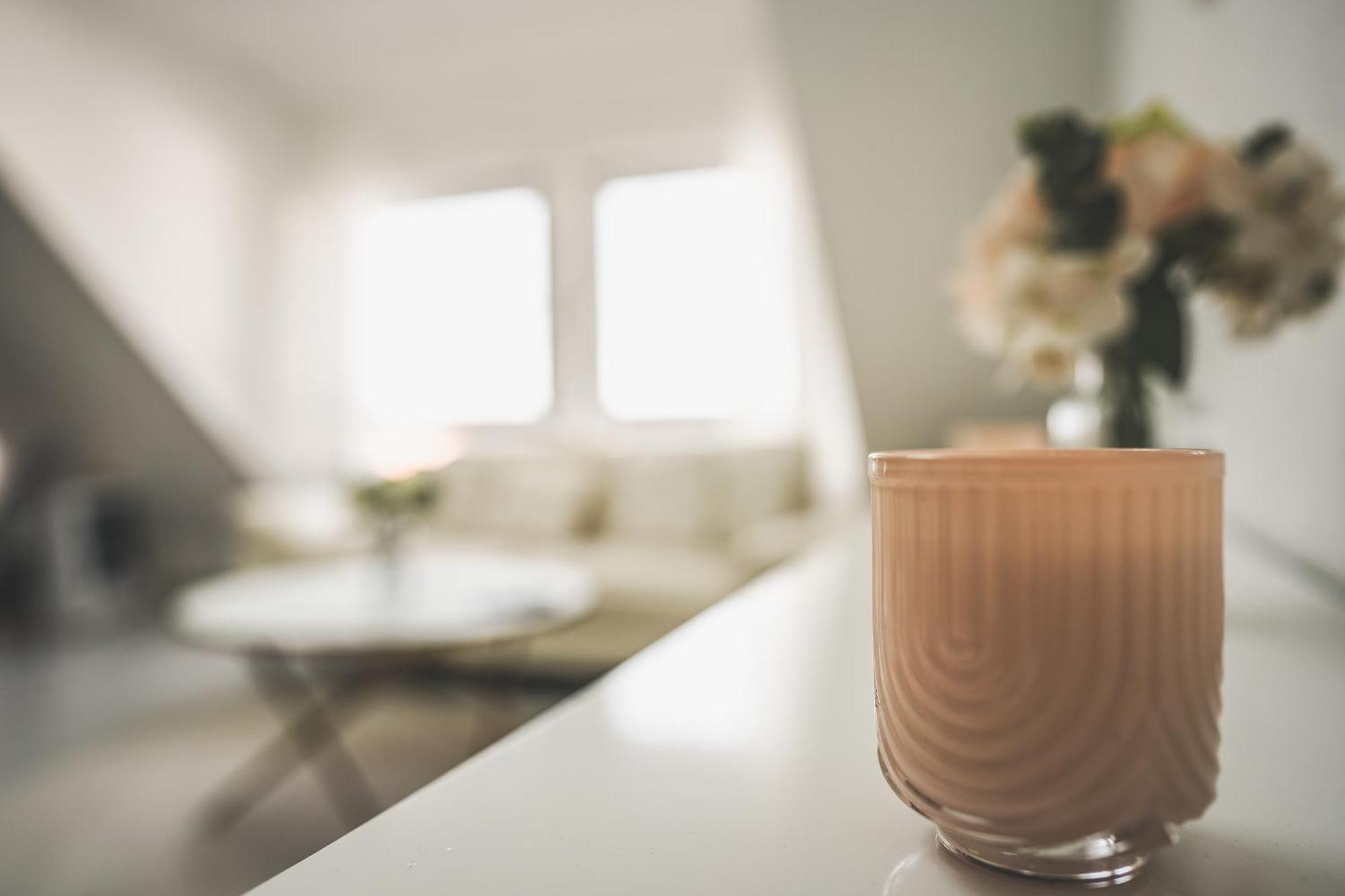 Luxus Maisonette Wohnung Am See, Wehome Premium Sankt Leon-Rot Esterno foto