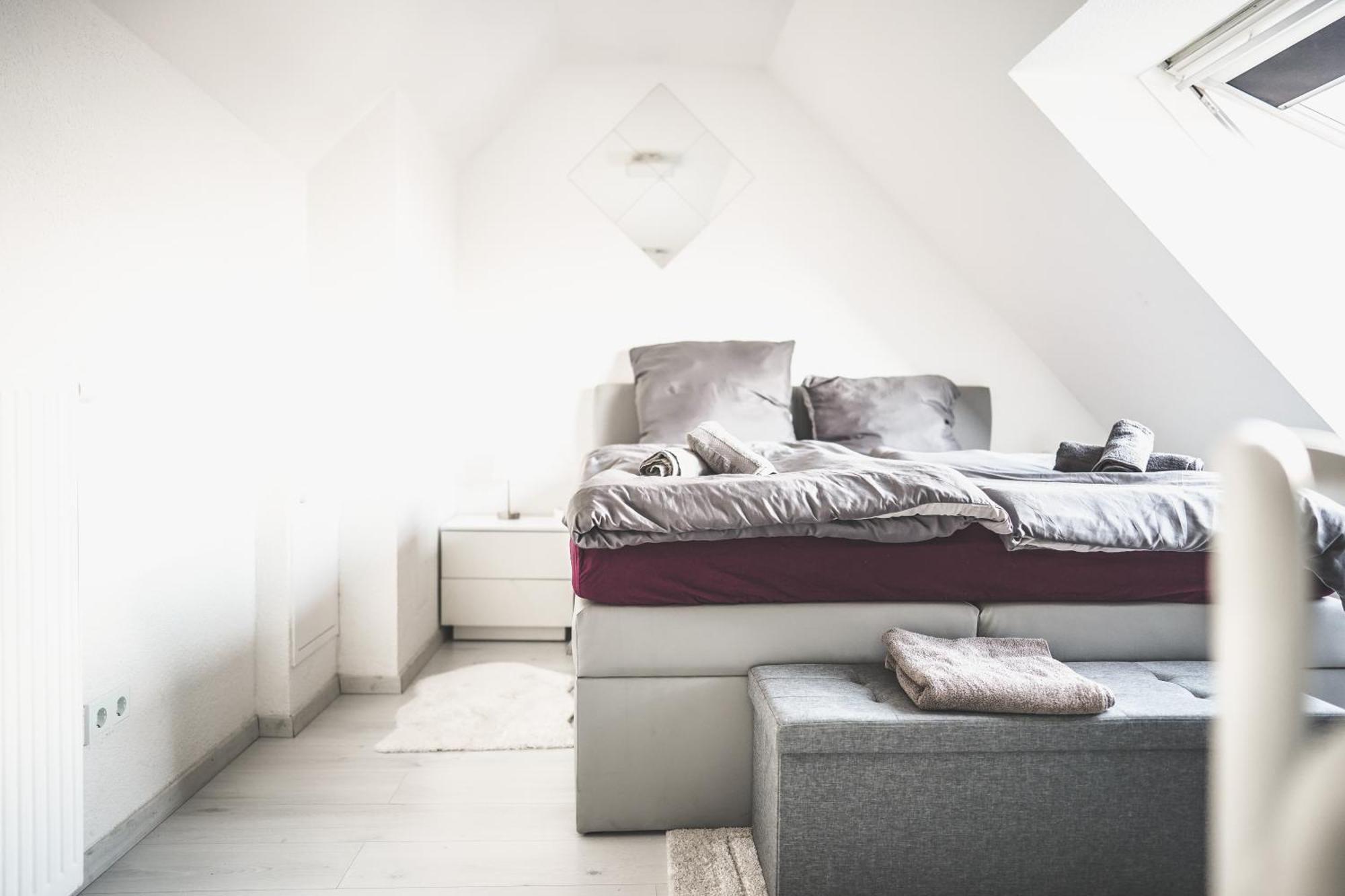 Luxus Maisonette Wohnung Am See, Wehome Premium Sankt Leon-Rot Esterno foto